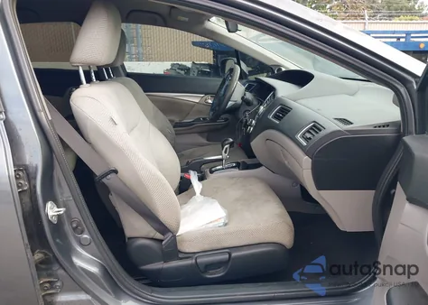 2013 Honda Civic Hybrid из США, поврежденный, VIN 19XFB4F28DE200769